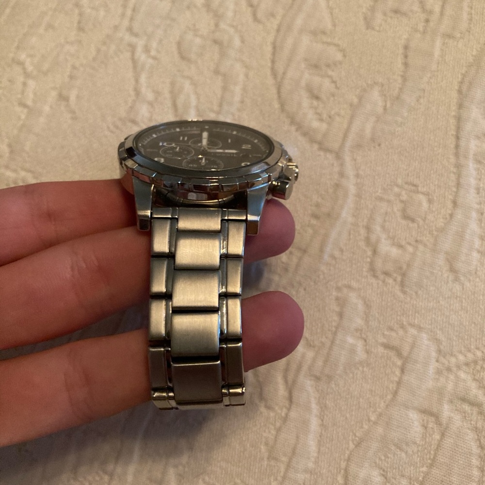 Fossil Watch - Picture 3 of 6